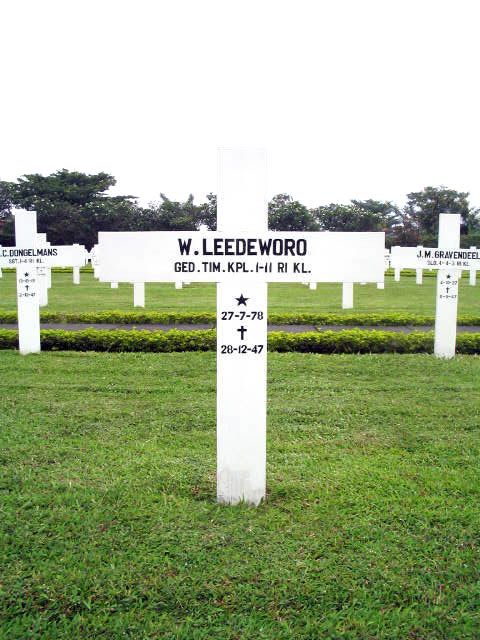 Afbeelding van graf of monument van W. Leedeworo