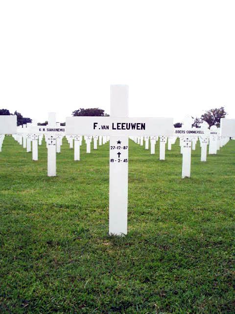 Afbeelding van graf of monument van Frederik van Leeuwen