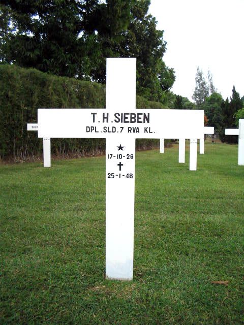 Afbeelding van graf of monument van Theodorus Hendrikus Sieben