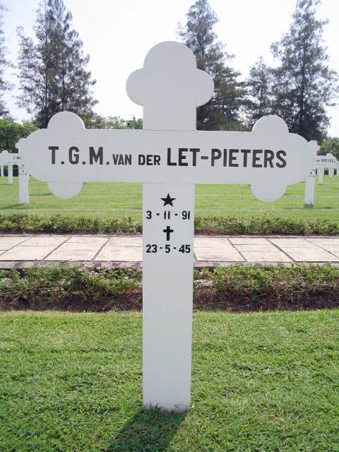 Afbeelding van graf of monument van Theodore Gerharda Maria van der Let-Pieters