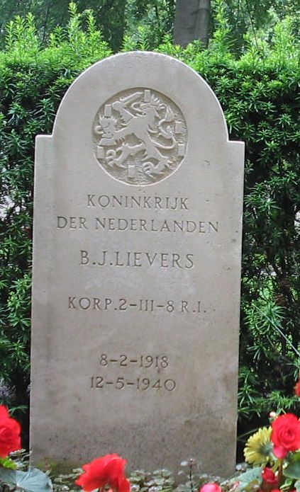Afbeelding van graf of monument van Bernardus Josinus Lievers