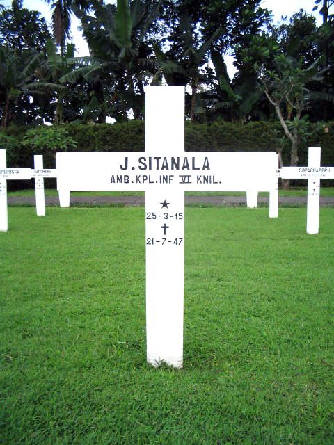 Afbeelding van graf of monument van J. Sitanala