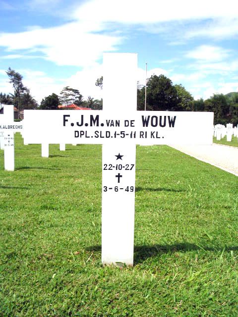 Afbeelding van graf of monument van Franciscus Joannes Marinus van de Wouw