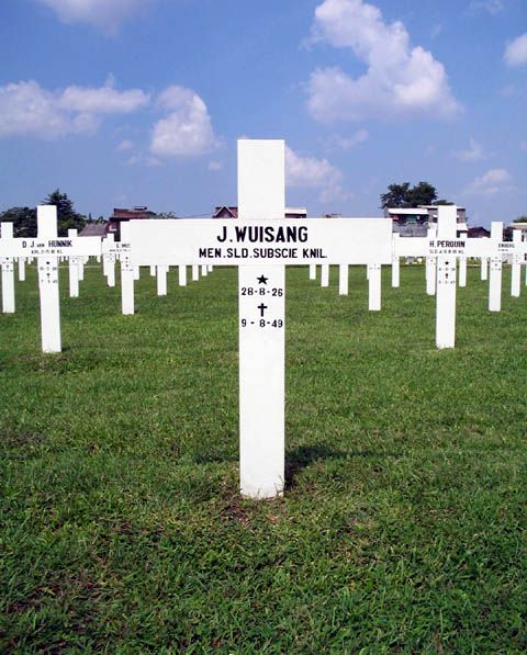 Afbeelding van graf of monument van J. Wuisang