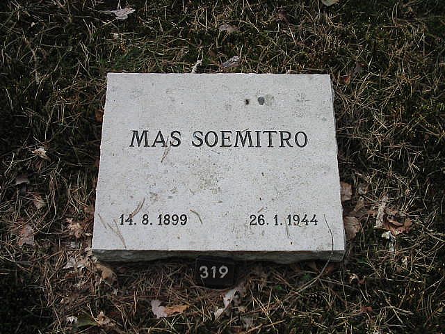 Afbeelding van graf of monument van Soemitro