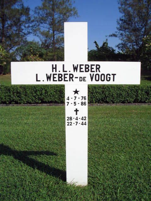 weber voogt.de.l.2004.jpg