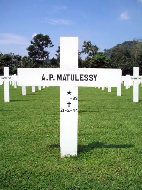 Afbeelding van graf of monument van A.P. Matulessy