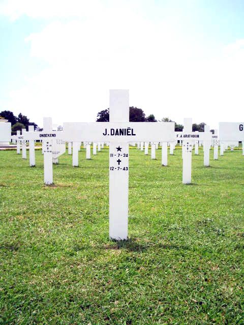Afbeelding van graf of monument van Julius Daniël