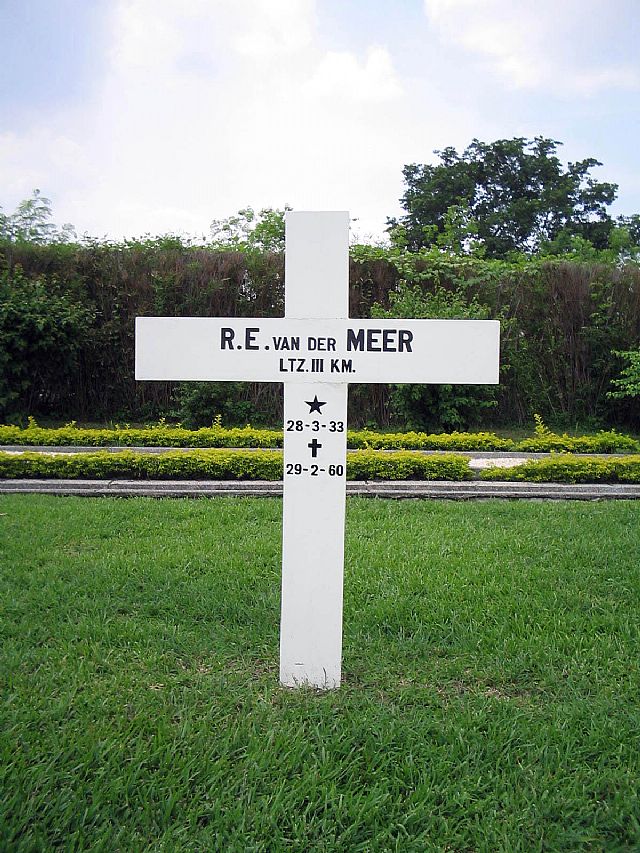 Afbeelding van graf of monument van Robert Emile van der Meer
