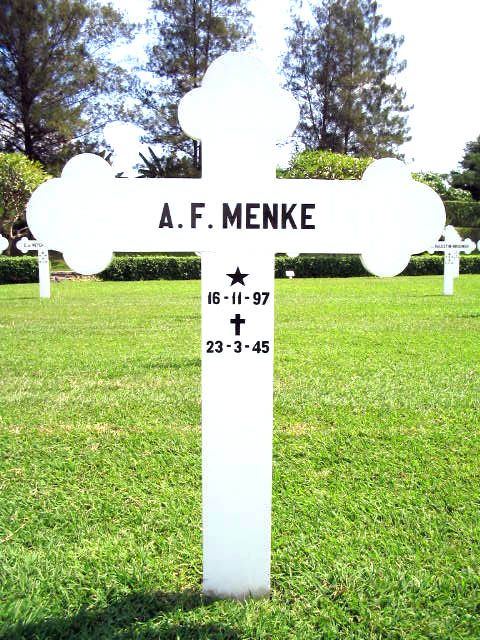 Afbeelding van graf of monument van Aaltje Fennechina Menke