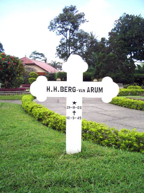 Afbeelding van graf of monument van Hermina Hendrika Berg-van Arum