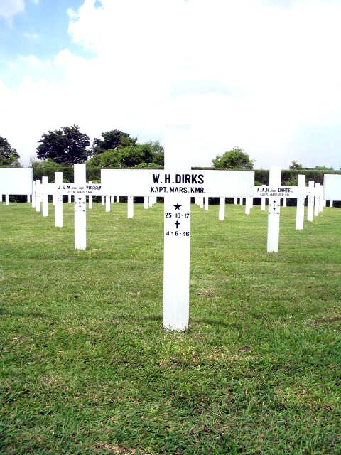 Afbeelding van graf of monument van Wilhelm Henk Dirks