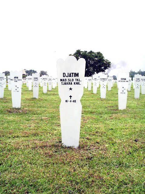 Afbeelding van graf of monument van Djatim
