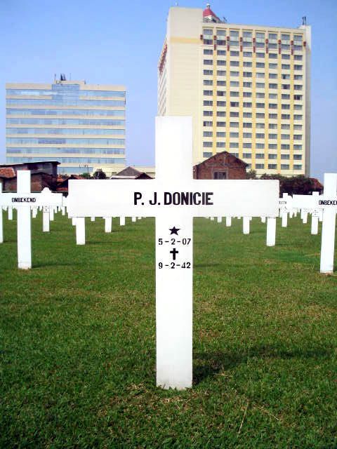 Afbeelding van graf of monument van Petrus Johannes Donicie
