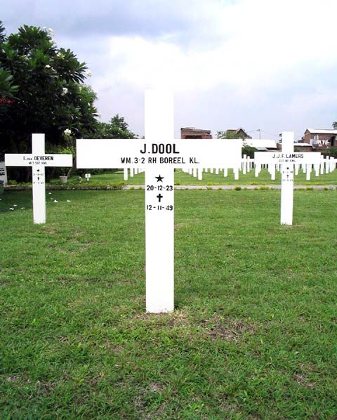 Afbeelding van graf of monument van Johannes Dool