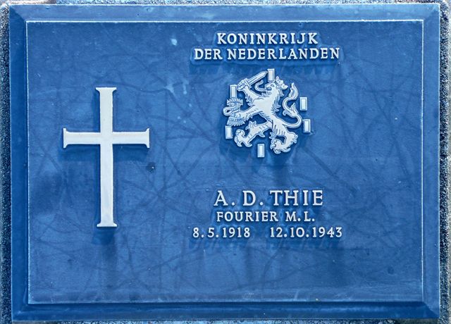 Afbeelding van graf of monument van Anthonius Diedrich Thie