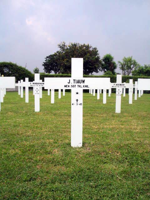tiauw.j.2005.jpg