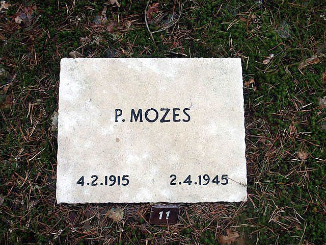 Afbeelding van graf of monument van Piet Mozes