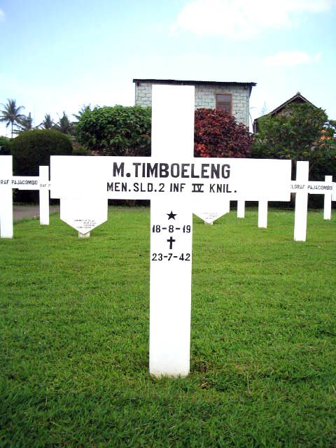 Afbeelding van graf of monument van Manuel Timboeleng