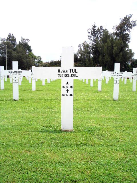 Afbeelding van graf of monument van Arie van Tol