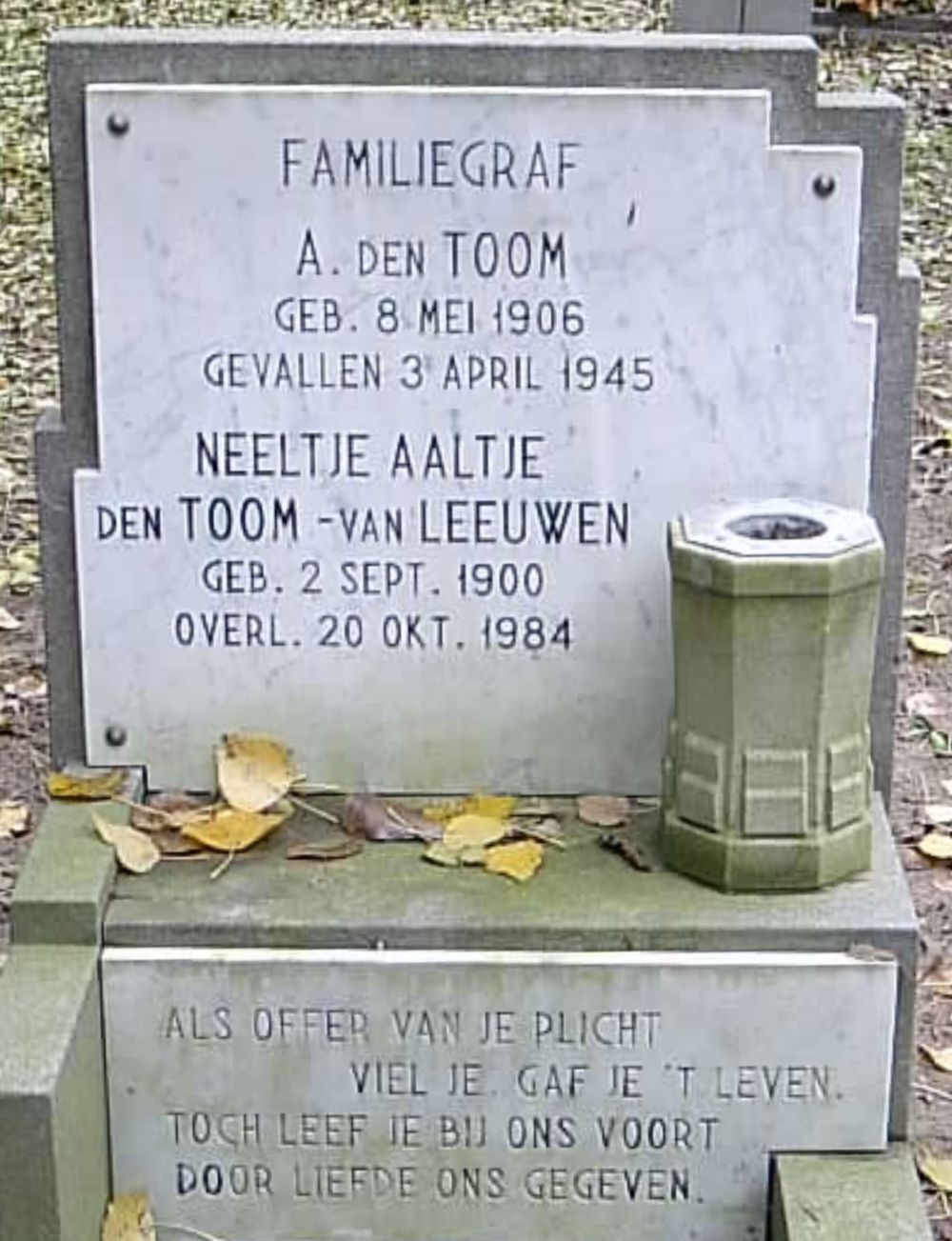 Afbeelding van graf of monument van Arie den Toom