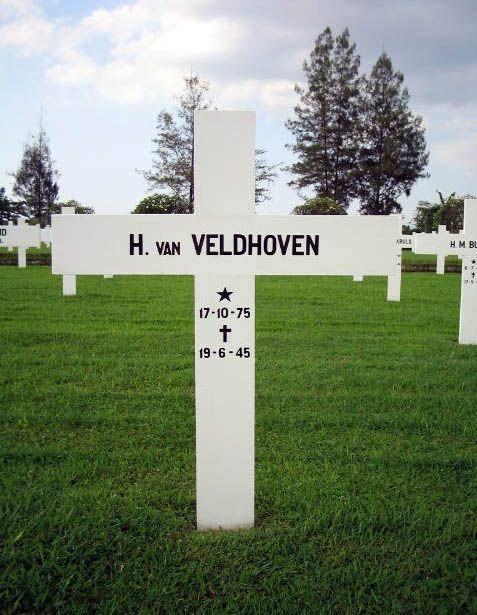 Afbeelding van graf of monument van Hermanus van Veldhoven