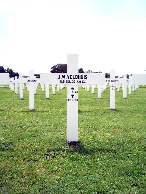 Afbeelding van graf of monument van Johannes Wernardus Veldhuis