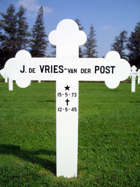 Afbeelding van graf of monument van Johanna de Vries-van der Post