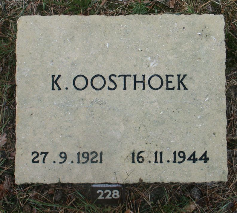 Afbeelding van graf of monument van Karel Oosthoek