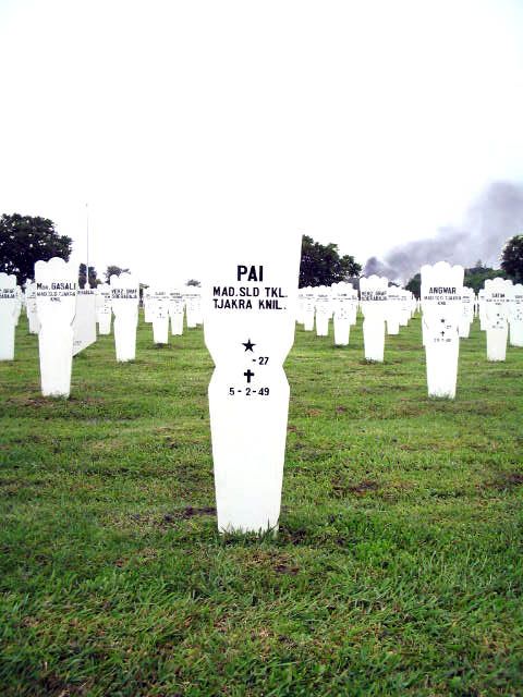 Afbeelding van graf of monument van Pai