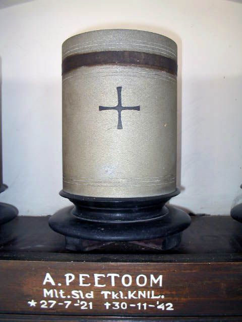 Afbeelding van graf of monument van Adriaan Peetoom