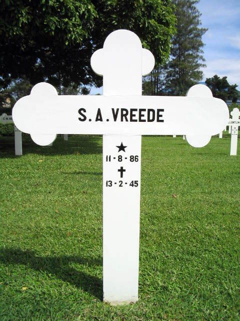vreede.s.a.2004.JPG