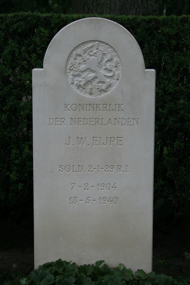 Afbeelding van graf of monument van Johannes Wienoldus Eijpe