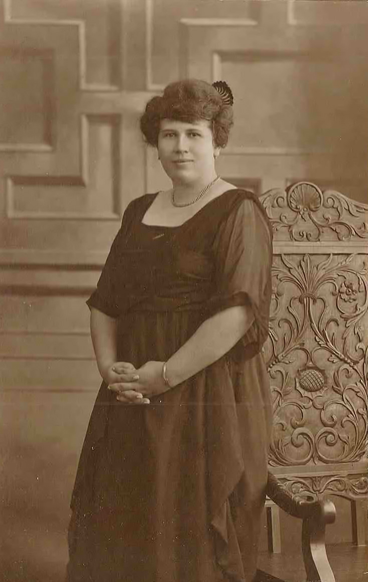 J.E. van Rouveroy van Nieuwaal-Bogaardt