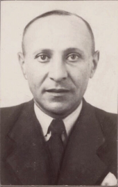C.H. de Vries