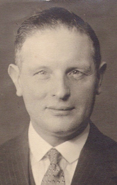 M. Dessaur