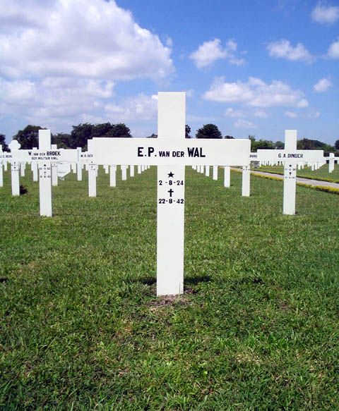 Afbeelding van graf of monument van Eugene Paulus van der Wal