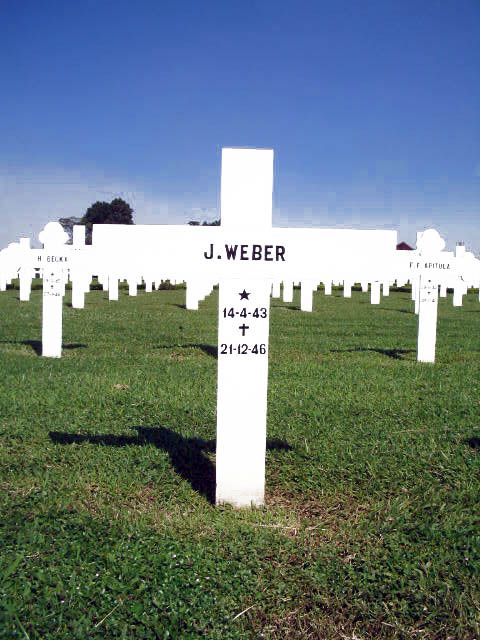 weber.j.2005(1).jpg