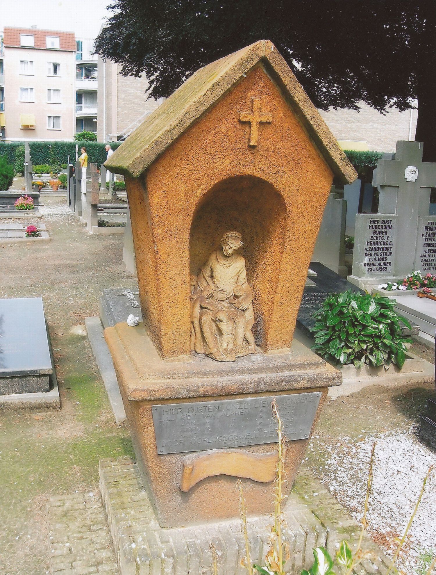 Afbeelding van graf of monument van Johannes Hendrikus Maria van Alphen