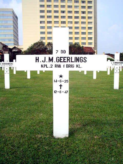 Afbeelding van graf of monument van Hermannus Johannus Marinus Geerlings