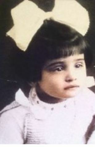 Louise Sophie Khan