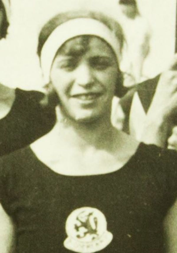 Portretfoto A. Dresden-Polak.JPG
