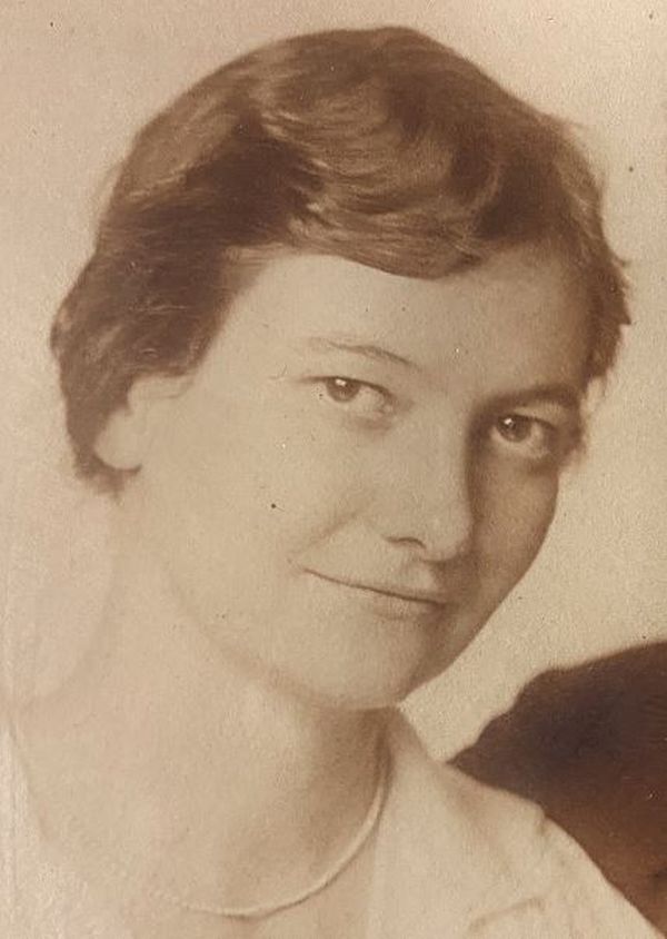 Portretfoto E. Vischer-Mylius, foto familie.JPG