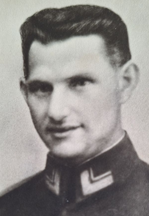 Portretfoto A. Tabak, foto familie.jpg