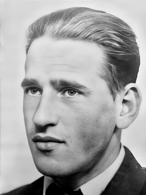 Portretfoto K.F.E. van der Lingen