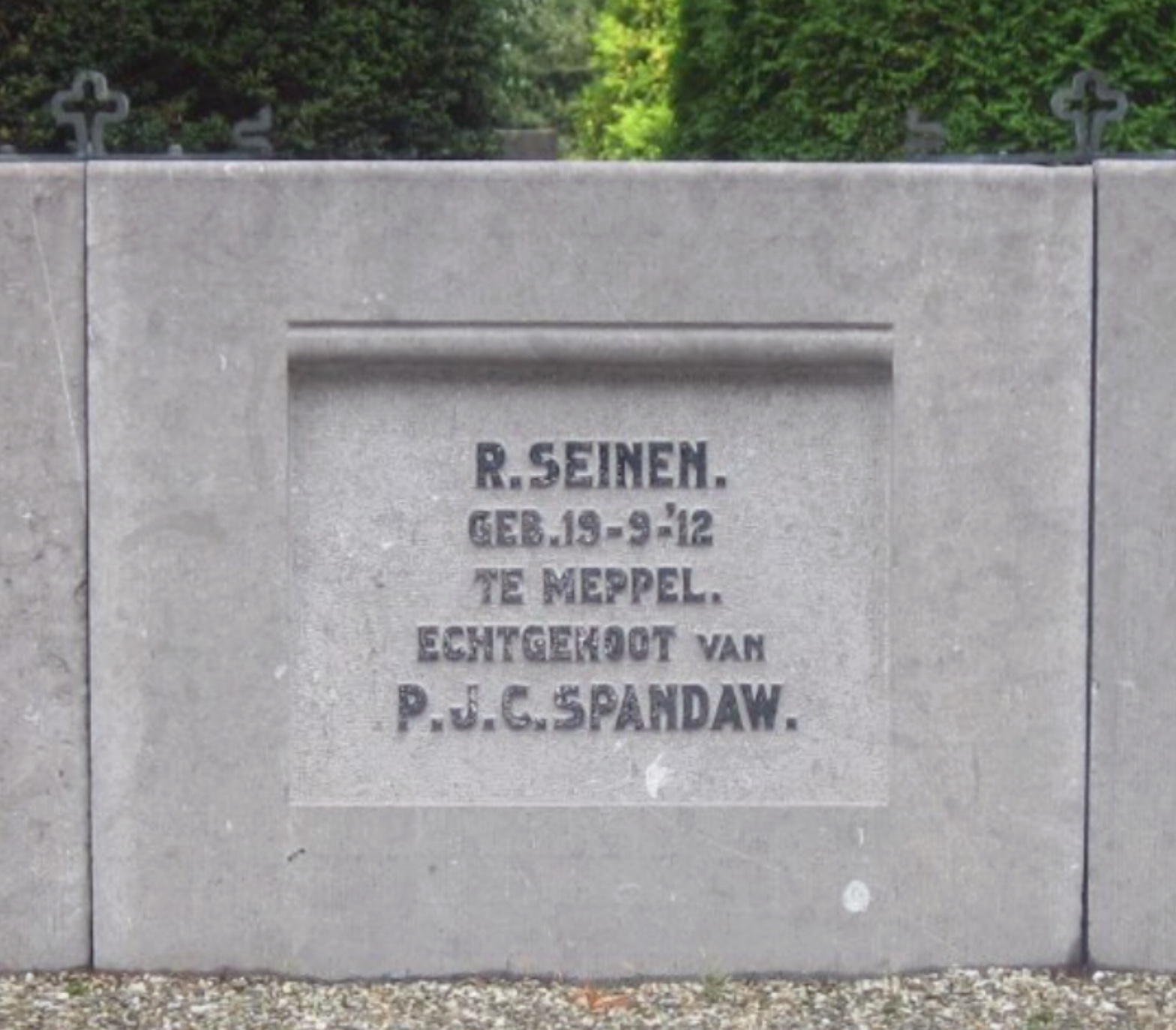 Graffoto R. Seinen
