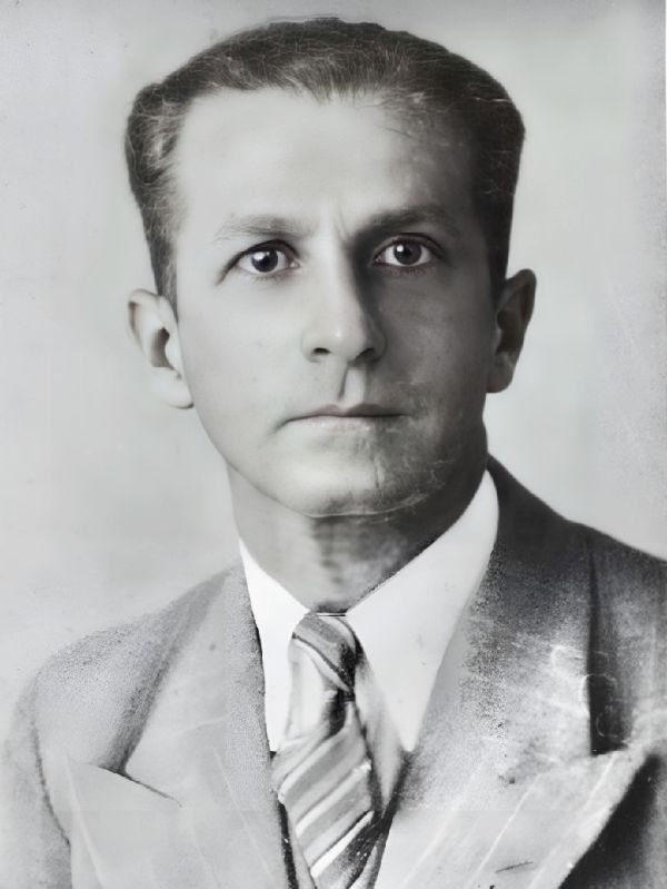 Portretfoto Abraham S. Fernandes, foto familie.jpg