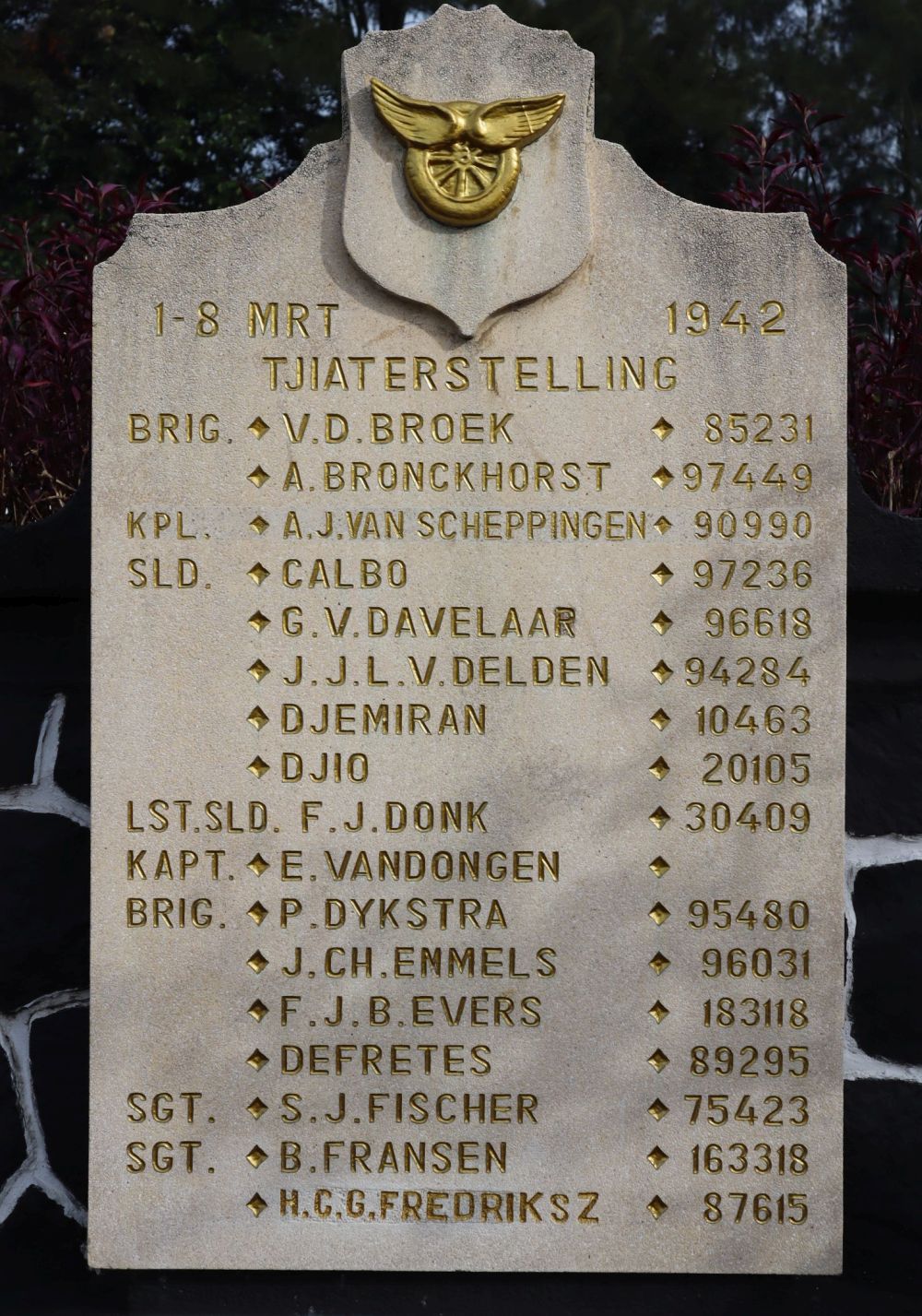 Gedenkplaat Tjiater III
