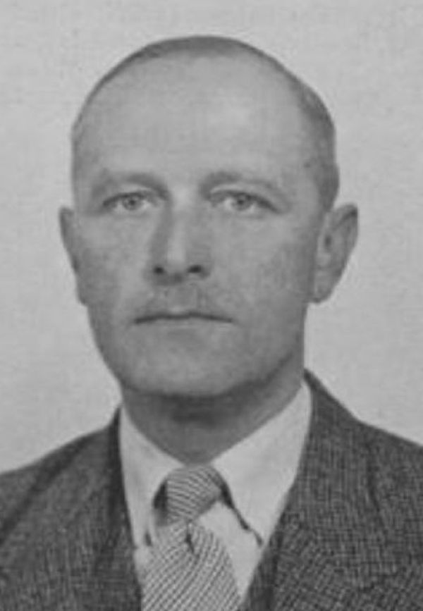 Portretfoto C. Riezebos