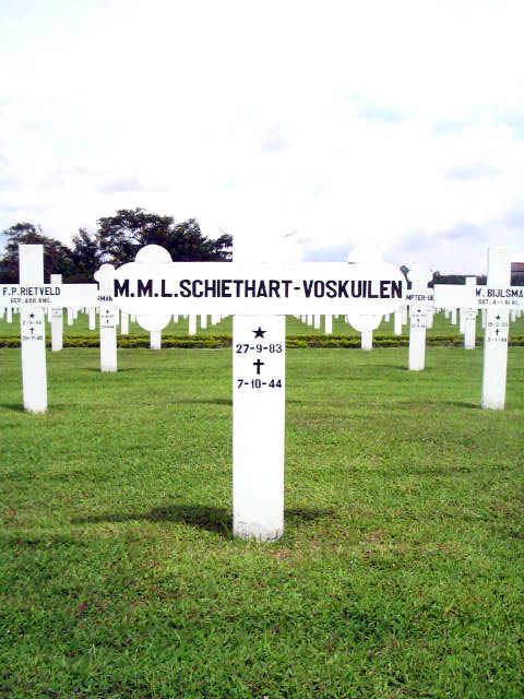 Afbeelding van graf of monument van Maria Margaretha Louisa Schiethart-Voskuilen